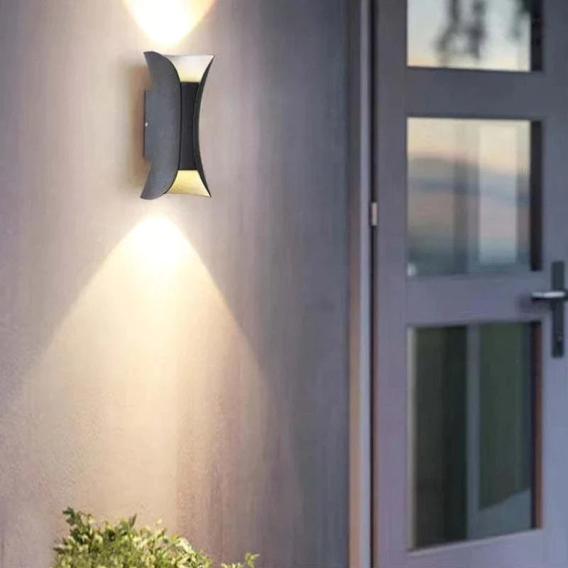 Ljusvindé™ - Vedenpitävä alumiininen LED-seinävalaisin ulkokäyttöön